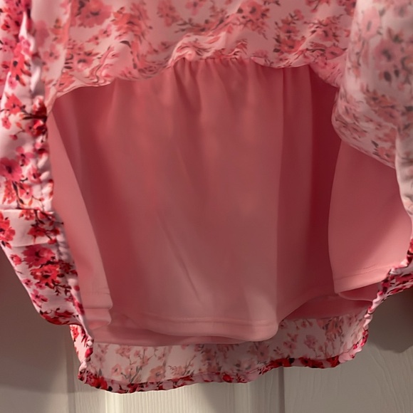 Pink Lily Top - Picture 4 of 4